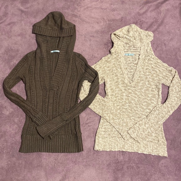 2 Maurice’s knit hooded sweater/ shirts. Size small - Picture 1 of 13
